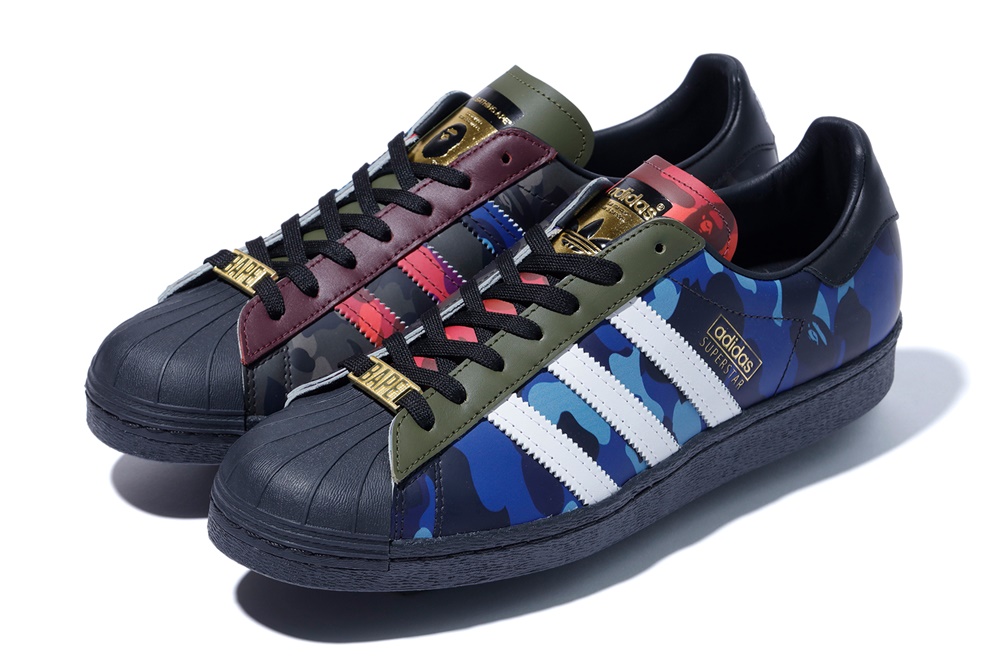 台灣販售預告｜一半流星一半三線！萬眾矚目的 BAPE® × adidas Originals Superstar 聯乘鞋款「雙色」即將開賣！
