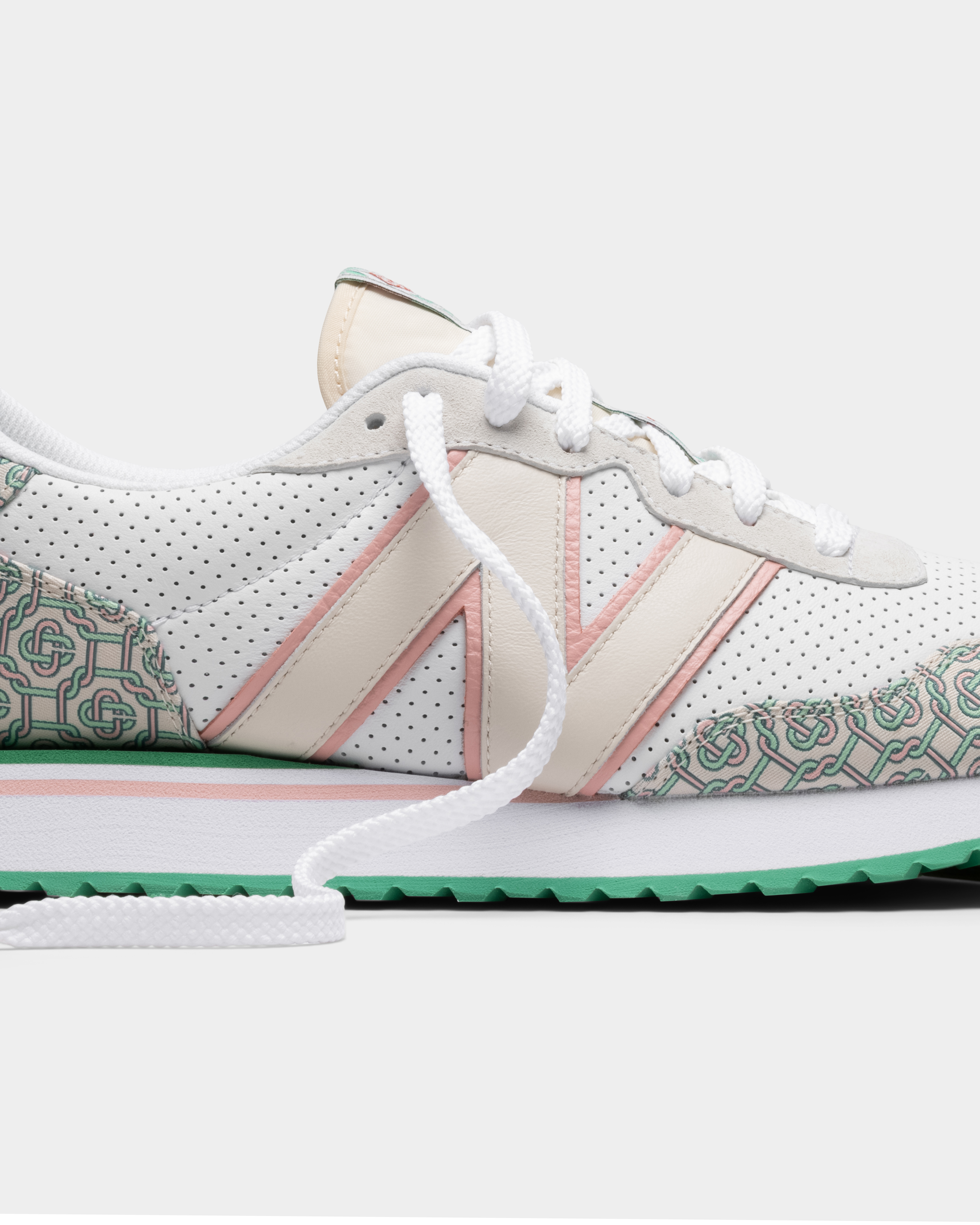 精湛質感美不勝收！Casablanca x New Balance 237 & 327 販售情報釋出，將於「這天」限定官網獨售！