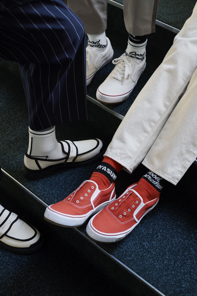 台灣販售預告｜ GD 也會想收？三原康裕 MIHARA YASUHIRO x GU 聯乘系列即將開賣，鞋款 $1800 有找！