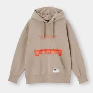 台灣販售預告｜ GD 也會想收？三原康裕 MIHARA YASUHIRO x GU 聯乘系列即將開賣，鞋款 $1800 有找！