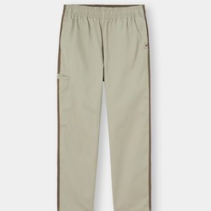 台灣販售預告｜ GD 也會想收？三原康裕 MIHARA YASUHIRO x GU 聯乘系列即將開賣，鞋款 $1800 有找！