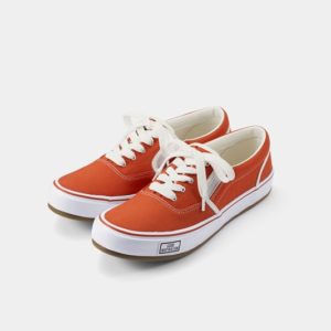 台灣販售預告｜ GD 也會想收？三原康裕 MIHARA YASUHIRO x GU 聯乘系列即將開賣，鞋款 $1800 有找！