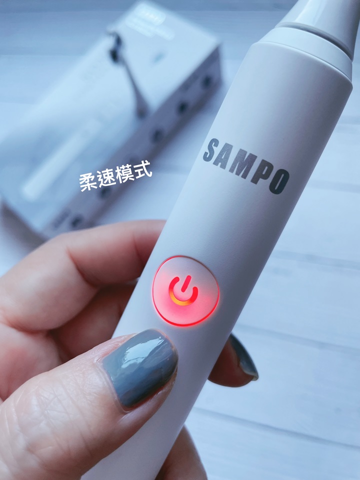 【觀玲老師】理髮、刮鬍還兼洗臉修鼻毛大全配！？誰說男人不需要美容小家電！