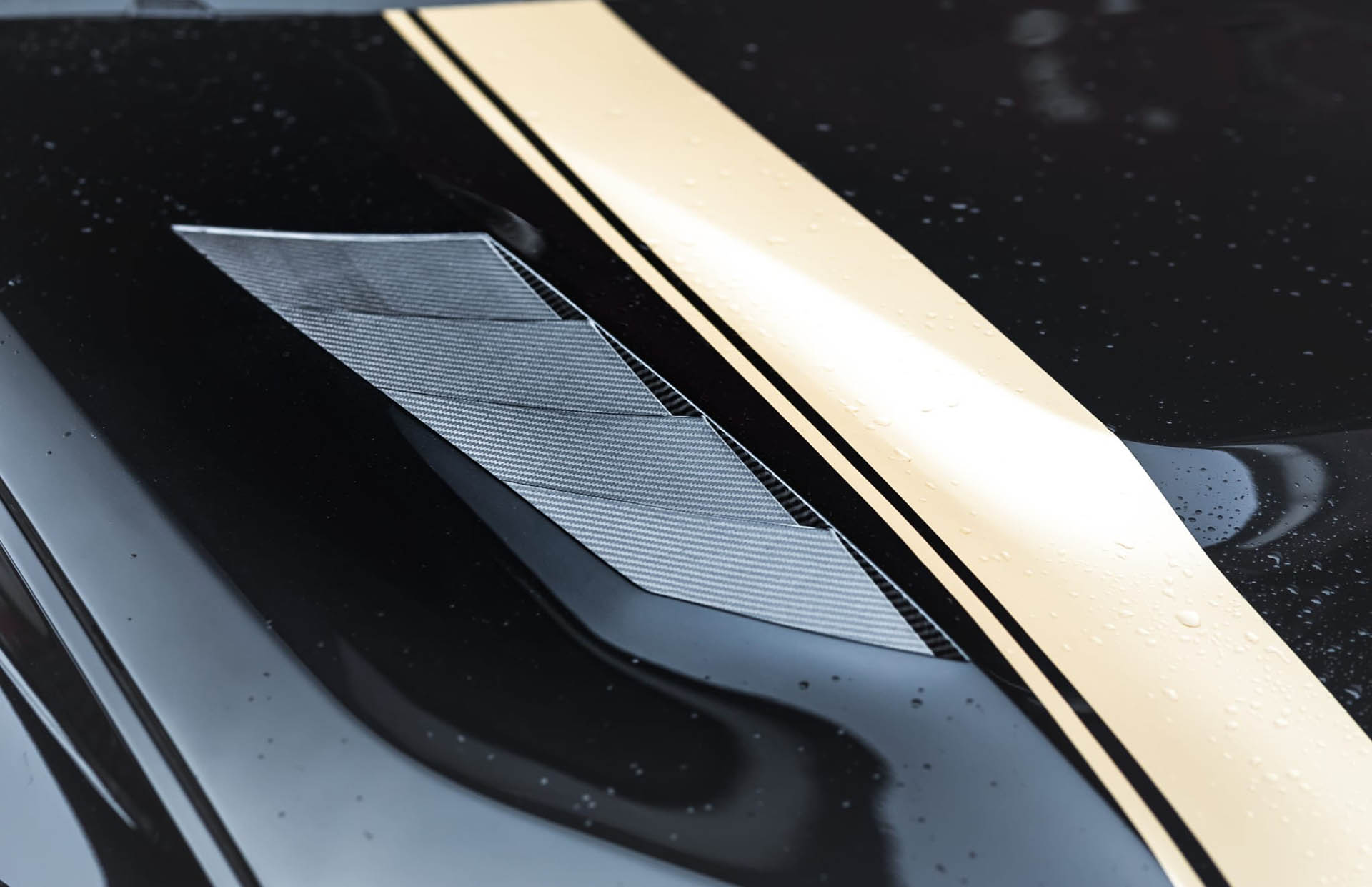 不就火箭嗎？MANHART 爆改 BMW X5 M 性能休旅，最大馬力 8 字頭起跳！