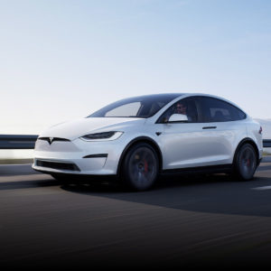 這方向盤 … 開飛機了？Tesla Model S、Model X 改款發表！