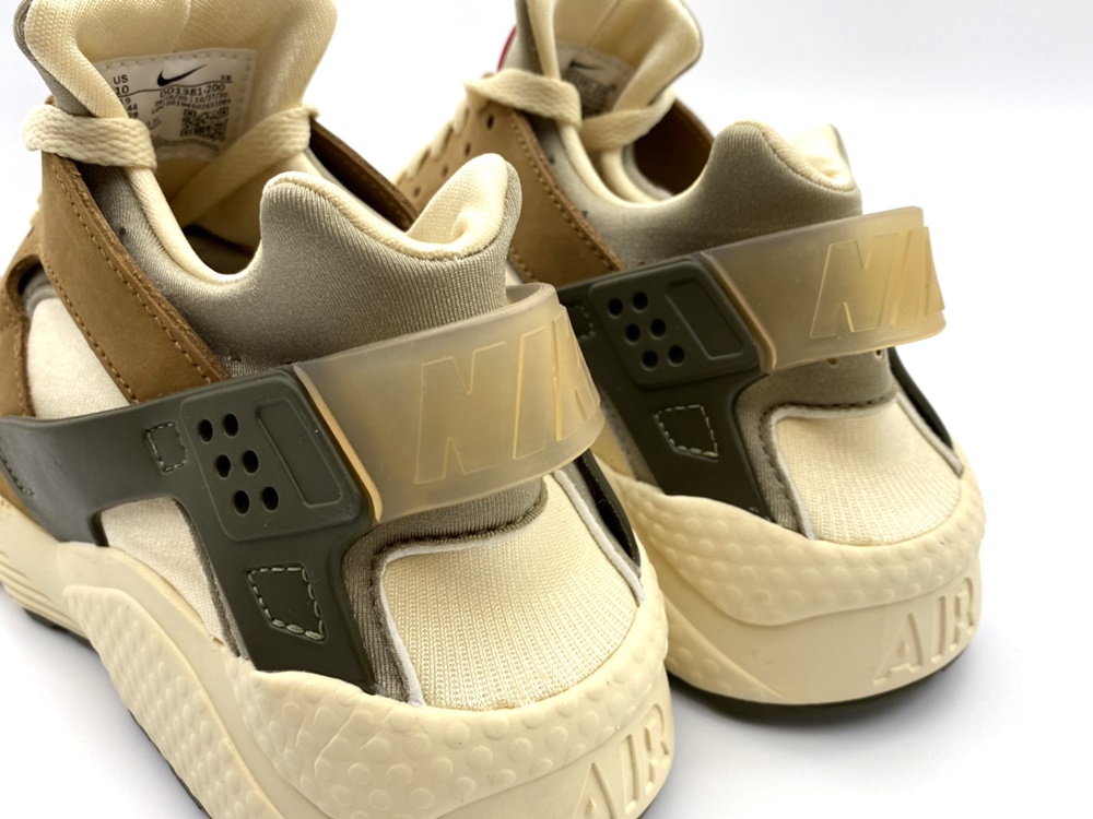 COOL 開箱｜「 NIKE 聯名之鑰」睽違 21 年首次復刻！搶先細覽 Stüssy x Nike Air Huarache LE 聯乘鞋款