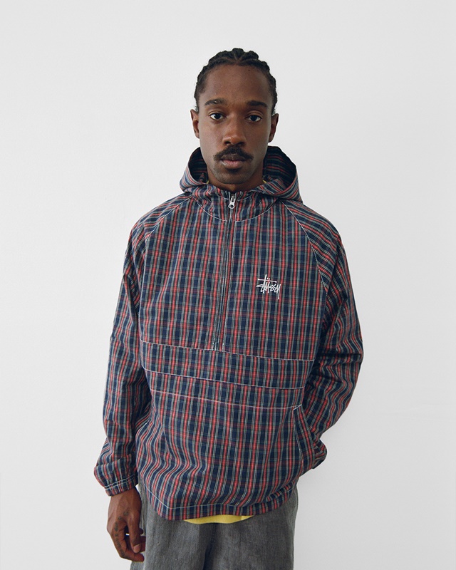 Model 腳上驚見「重磅聯名復刻」－ Stüssy 正式發佈 2021 年春季 Lookbook　網驚：我等這雙等了 20 年！