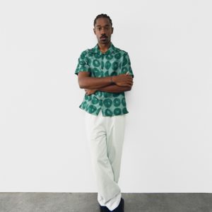 Model 腳上驚見「重磅聯名復刻」－ Stüssy 正式發佈 2021 年春季 Lookbook　網驚：我等這雙等了 20 年！