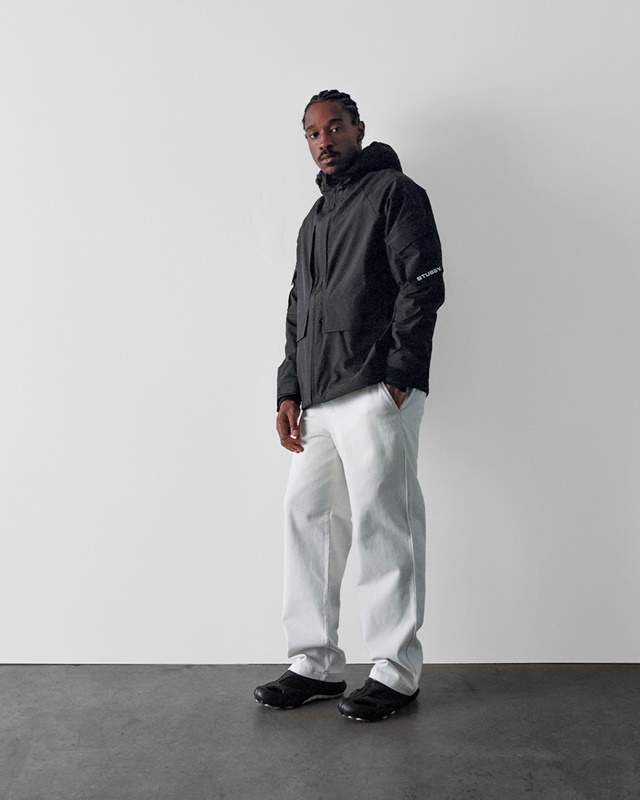 Model 腳上驚見「重磅聯名復刻」－ Stüssy 正式發佈 2021 年春季 Lookbook　網驚：我等這雙等了 20 年！