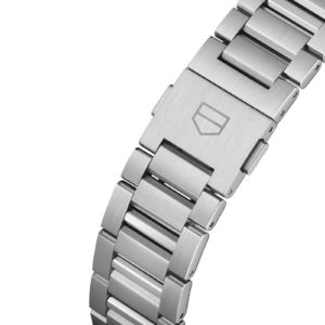 展現兩大傳奇間的深遠友誼！ Porsche x TAG Heuer  聯乘 Carrera 自動計時腕錶正式登場