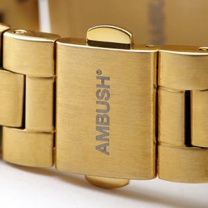 時尚好難懂！束帶手環之後，AMBUSH 再推「看不到時間手錶」還要收你 2.2 萬