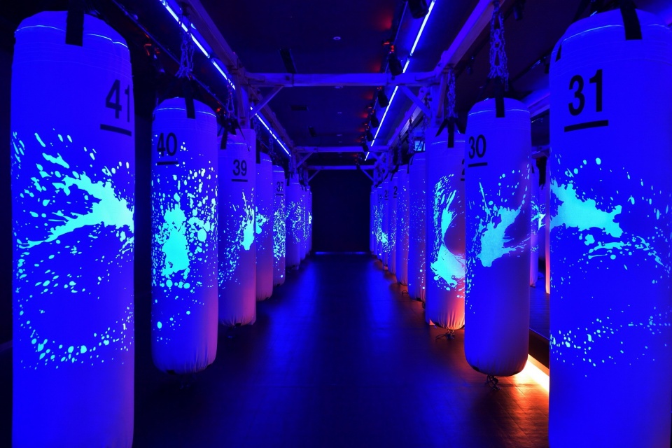 玩酷子弟｜從破億甜心小天后到 R&B 個性女聲，Kimberley陳芳語無懼做自己：「你不喜歡我也沒關係，每個人都有權選擇自己愛的！」