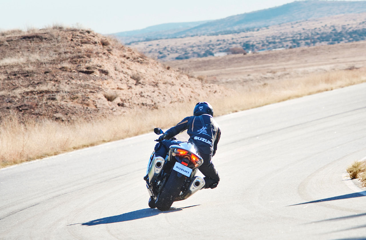 這波操作太神速！Suzuki 第 3 代 Hayabusa 才發表，台灣同步送測檢驗中！