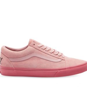 Vans 從不花錢找明星網紅代言，卻能讓 GD 、吳亦凡及 Travis Scott 等大咖都自發性上腳 Vans Old Skool  ？！