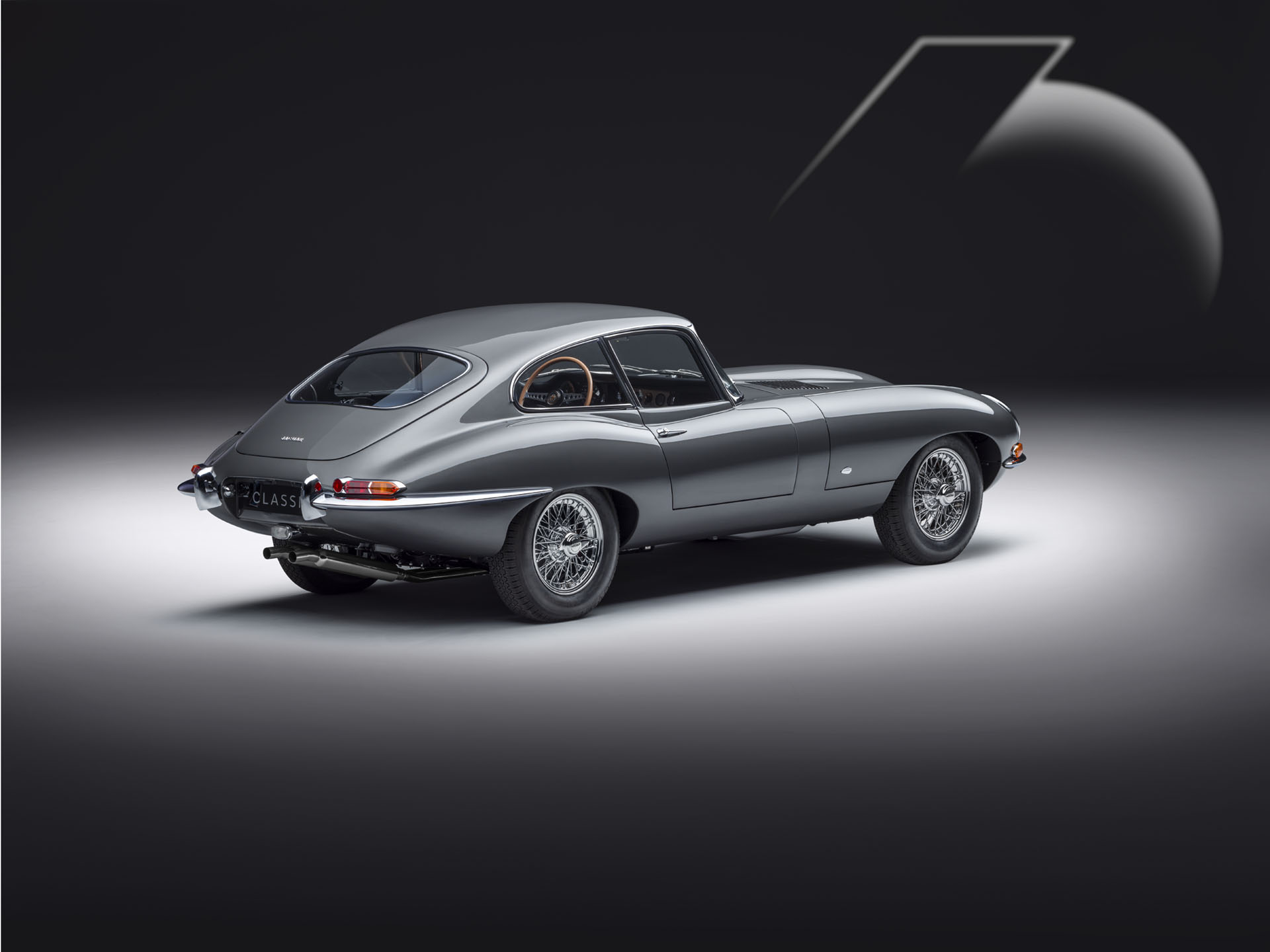 連法拉利創辦人都說美！Jaguar 展演 E-TYPE 60 COLLECTION、跑車精神始終如一！