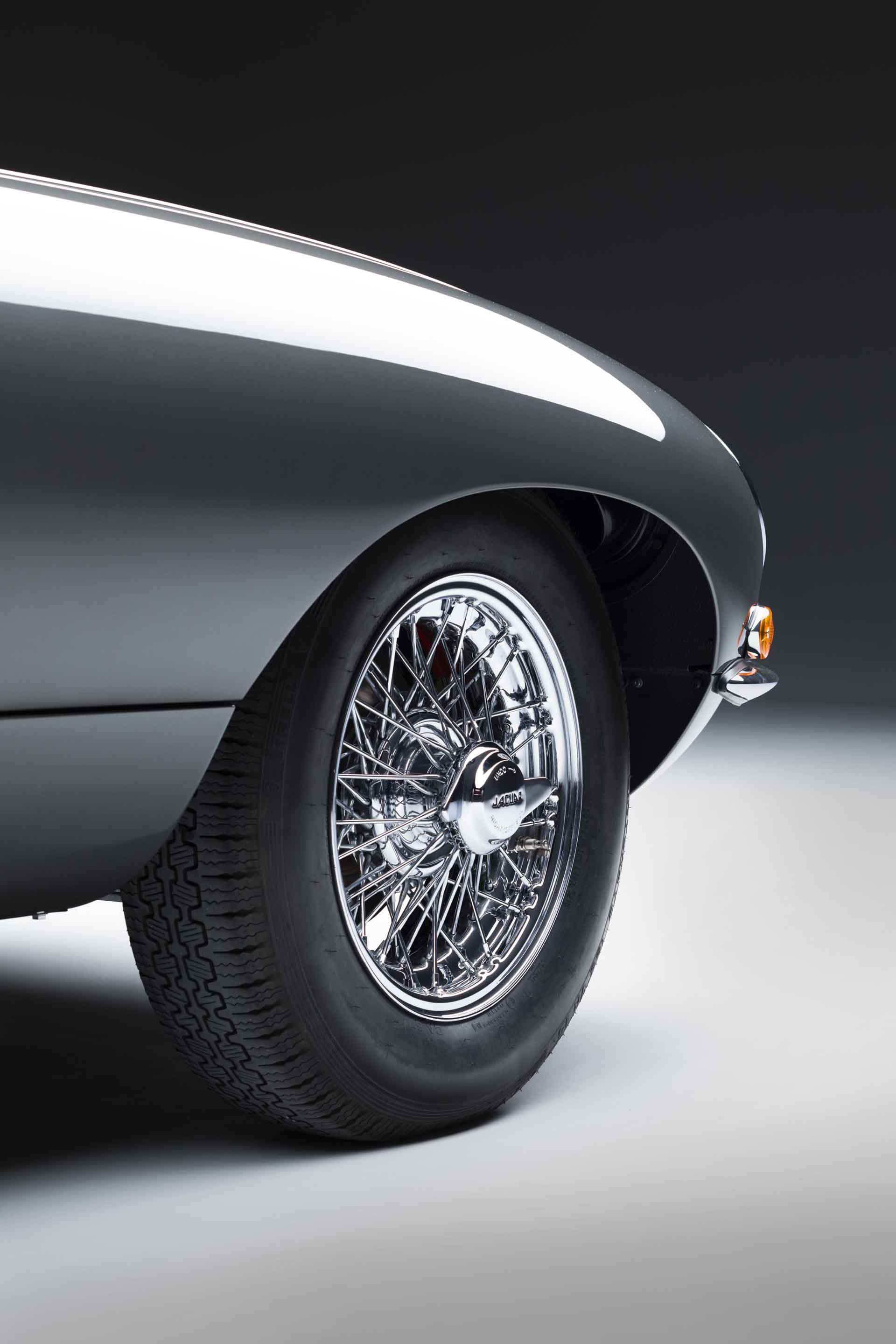 連法拉利創辦人都說美！Jaguar 展演 E-TYPE 60 COLLECTION、跑車精神始終如一！