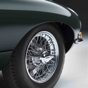 連法拉利創辦人都說美！Jaguar 展演 E-TYPE 60 COLLECTION、跑車精神始終如一！