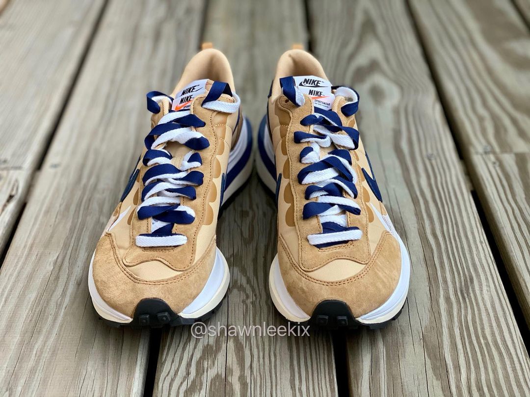 鞋頭們錢錢準備好！sacai x Nike VaporWaffle 春夏新款販售日期曝光，奶茶藍、萬聖節配色同步登場！