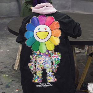 不怕別人不知道你穿什麼，村上隆聯名 M-65 夾克「準備發售」！