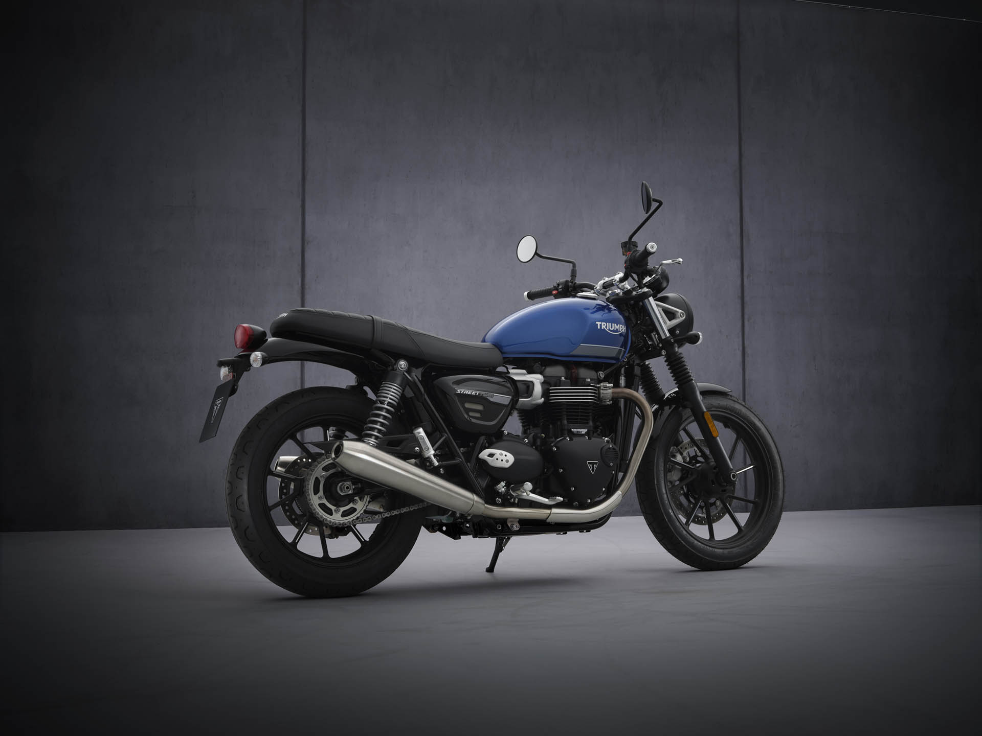 經典街車改款登場！Triumph Bonneville 更輕更強！