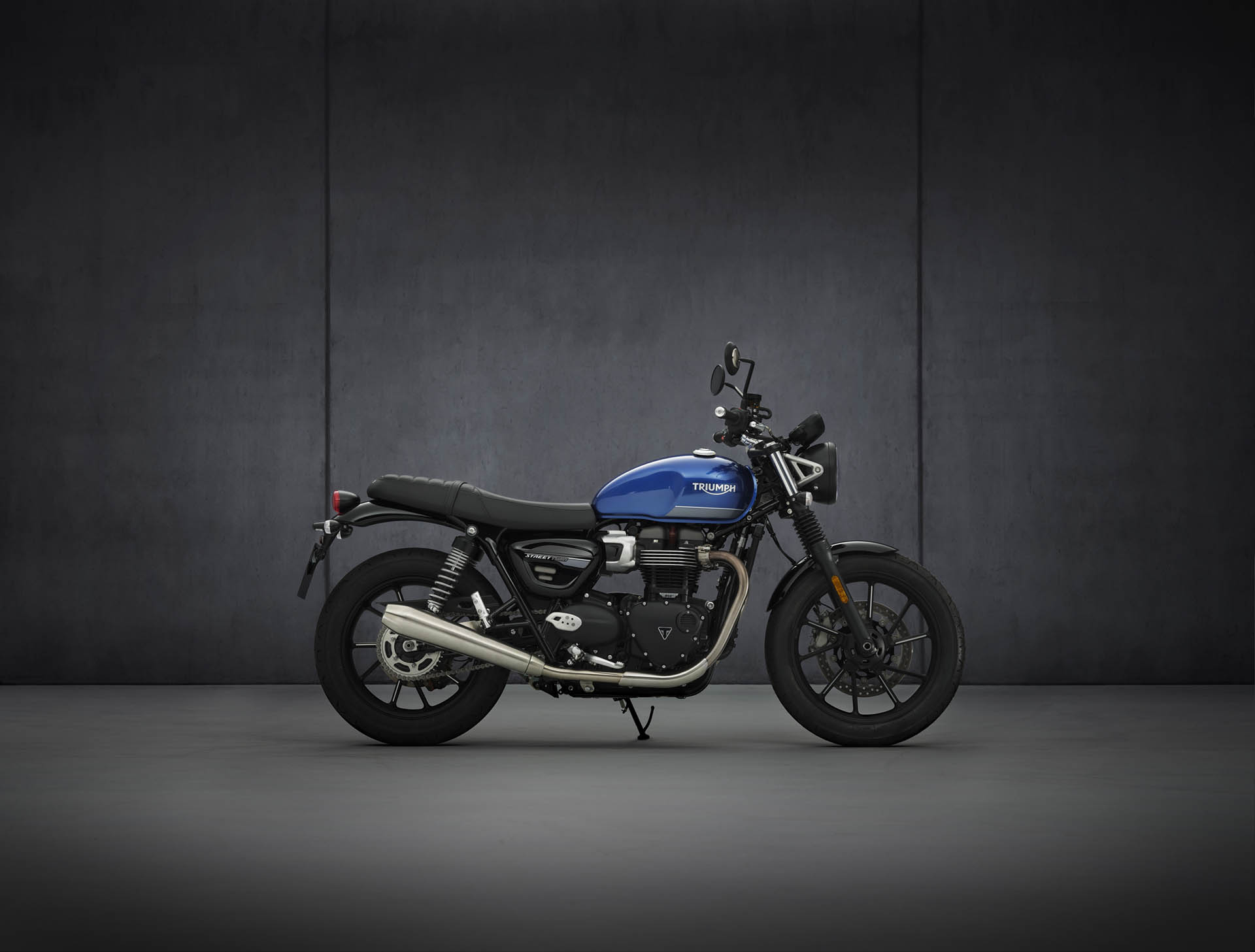 經典街車改款登場！Triumph Bonneville 更輕更強！
