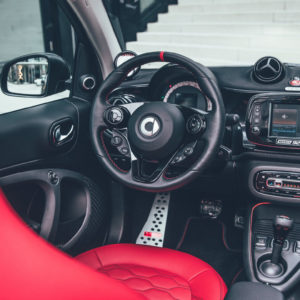 這反差太大！Brabus 92R 萌度有、也超有態度！