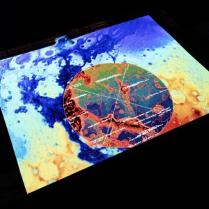 該 IG 打卡了各位！Louis Vuitton「&」 展覽，超多你沒見過的神品！