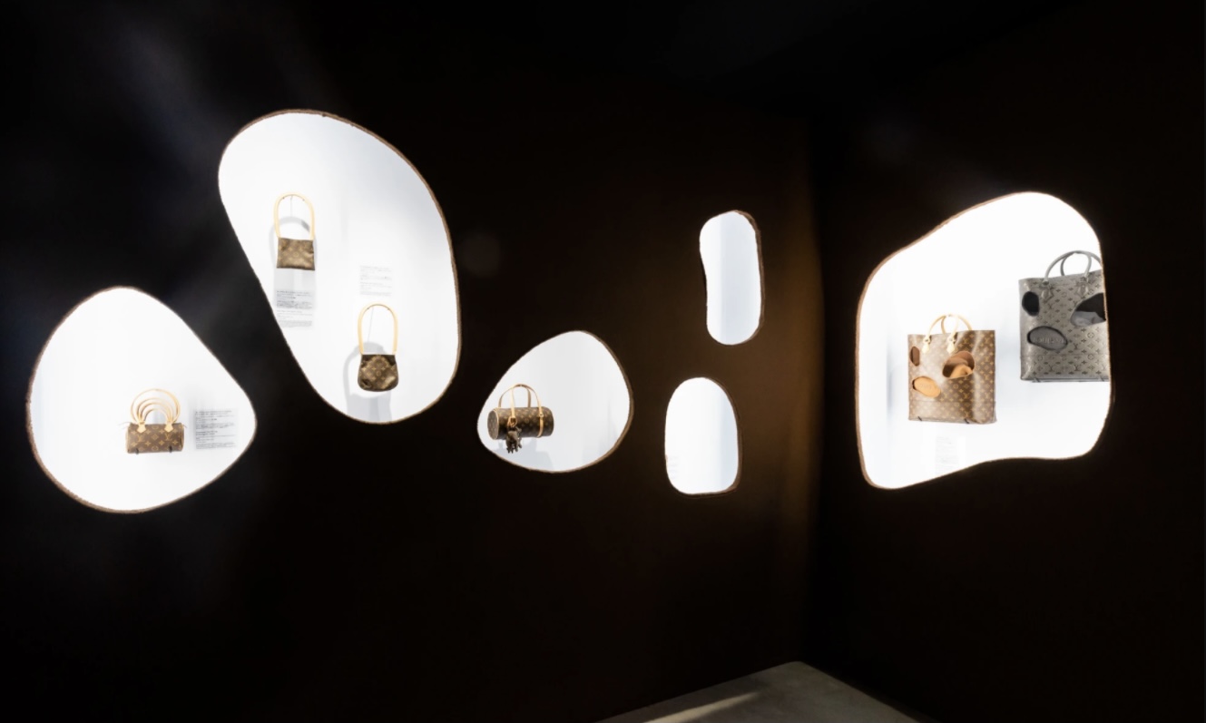 該 IG 打卡了各位！Louis Vuitton「&」 展覽，超多你沒見過的神品！