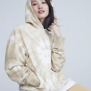 One Tone 風格穿搭必備！ Gap 早春推出大地色系的「法式圈織」系列　網： YEEZY 聯名來臨的前哨？！