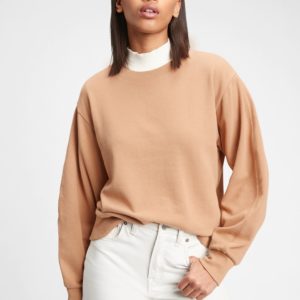 One Tone 風格穿搭必備！ Gap 早春推出大地色系的「法式圈織」系列　網： YEEZY 聯名來臨的前哨？！