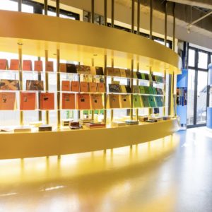 該 IG 打卡了各位！Louis Vuitton「&」 展覽，超多你沒見過的神品！