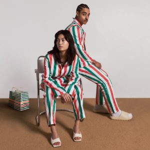 在家也要潮！便利商店 7-11 推出「限量版睡衣」，就連 YEEZY 拖鞋竟也入鏡？