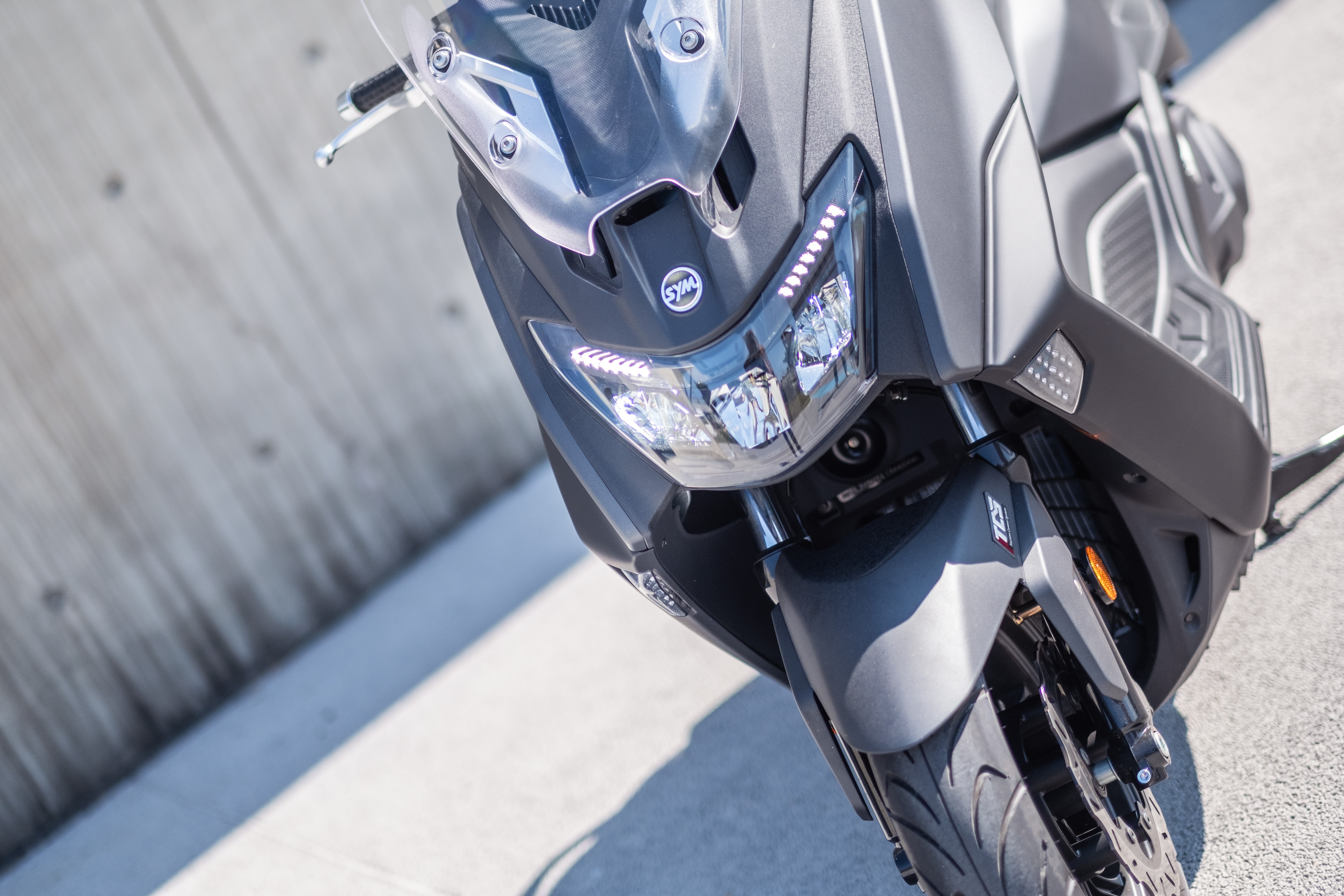 受保護的內容: SYM MAXSYM400