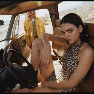 東倫敦時尚品牌 ALLSAINTS 發佈春夏企劃「Hope Springs Infernal」 找來林映唯與宋柏緯一同率性演繹復古英倫風情！