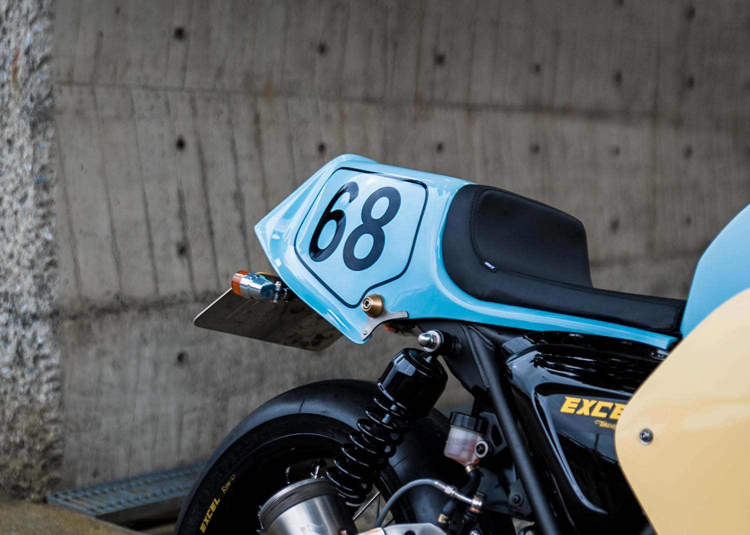 居然是大野狼！Mike's Garage 以 SYM 三陽機車 SB300 打造獨一無二的 68 號手工改裝車！