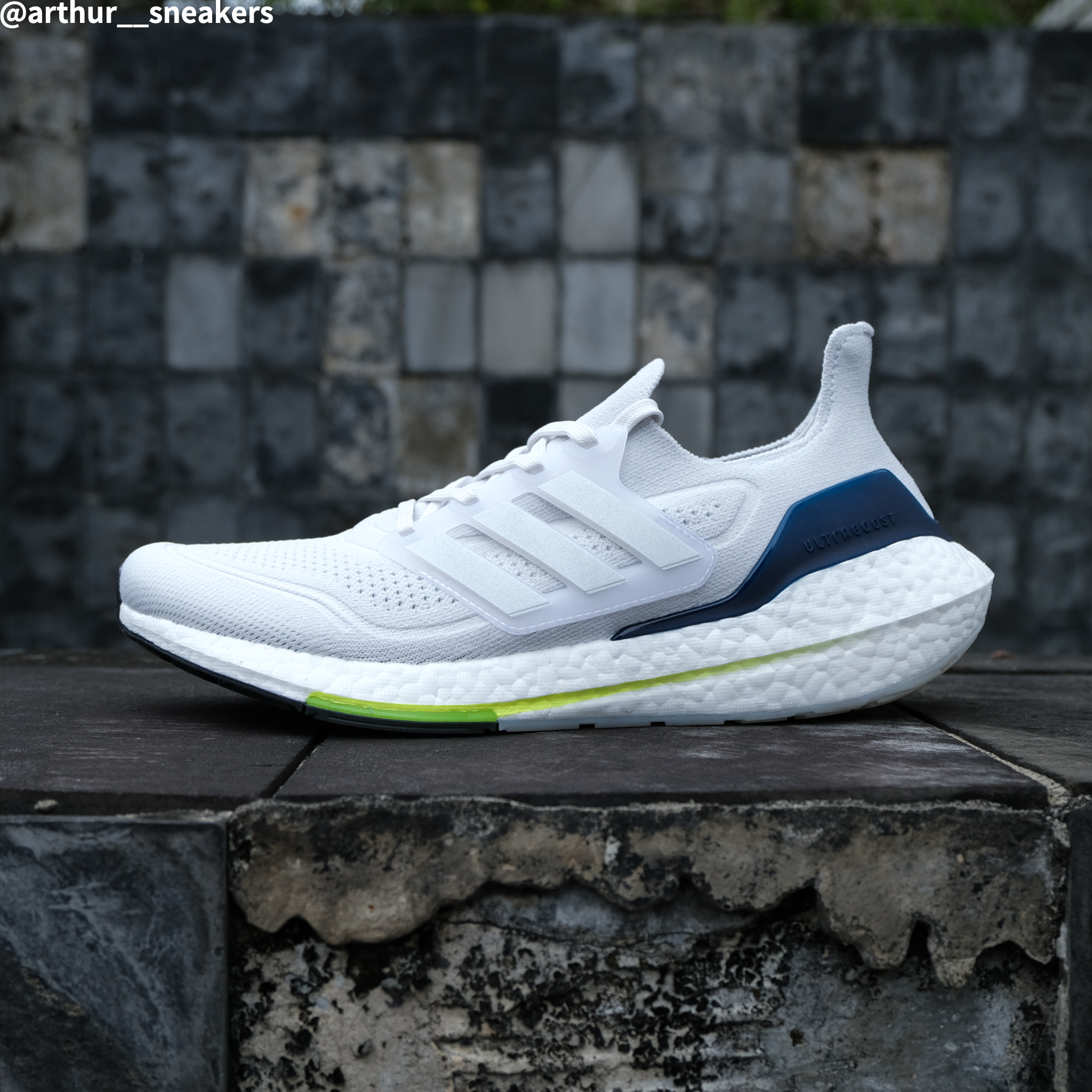 COOL 開箱｜Q彈腳感小心一穿就上癮！全新 adidas Ultraboost 21 新色近賞，潮流、性能同時兼具！#文末贈鞋