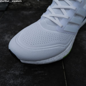 COOL 開箱｜Q彈腳感小心一穿就上癮！全新 adidas Ultraboost 21 新色近賞，潮流、性能同時兼具！#文末贈鞋