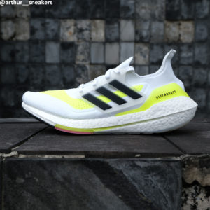COOL 開箱｜Q彈腳感小心一穿就上癮！全新 adidas Ultraboost 21 新色近賞，潮流、性能同時兼具！#文末贈鞋