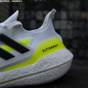 COOL 開箱｜Q彈腳感小心一穿就上癮！全新 adidas Ultraboost 21 新色近賞，潮流、性能同時兼具！#文末贈鞋