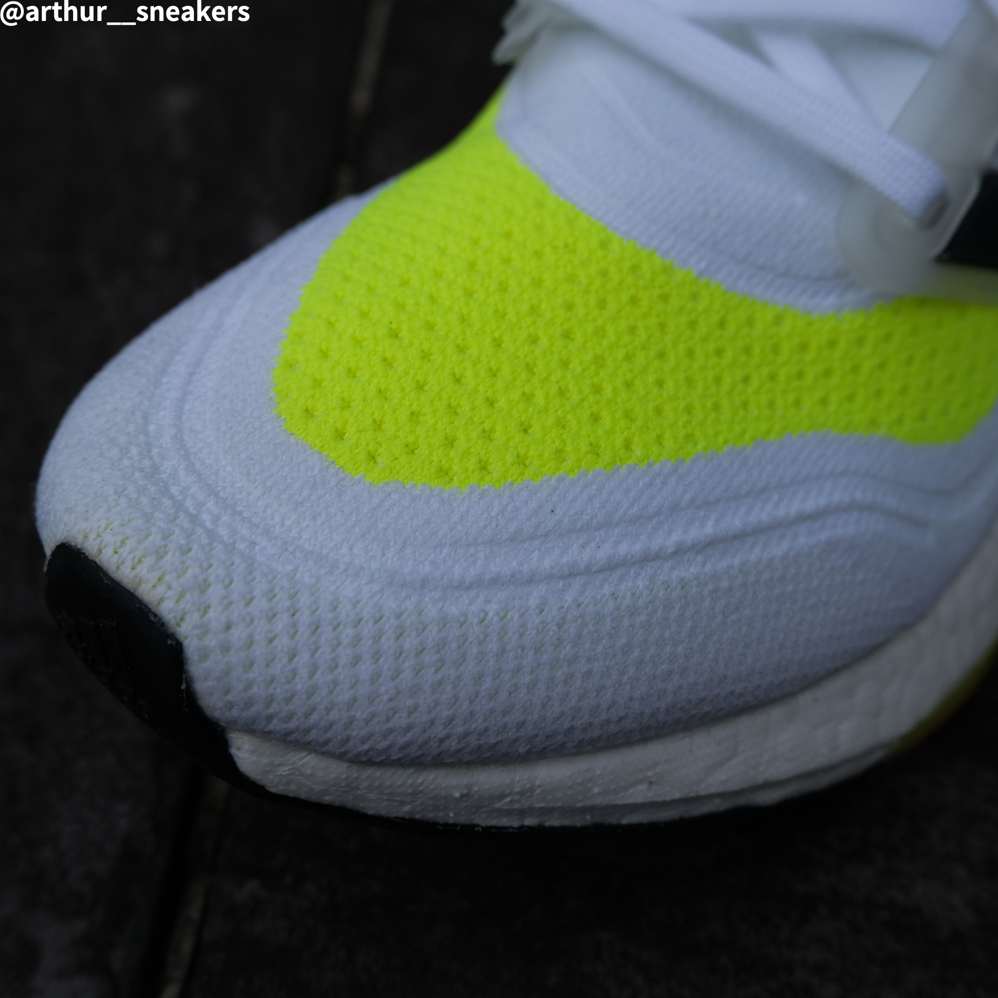 COOL 開箱｜Q彈腳感小心一穿就上癮！全新 adidas Ultraboost 21 新色近賞，潮流、性能同時兼具！#文末贈鞋