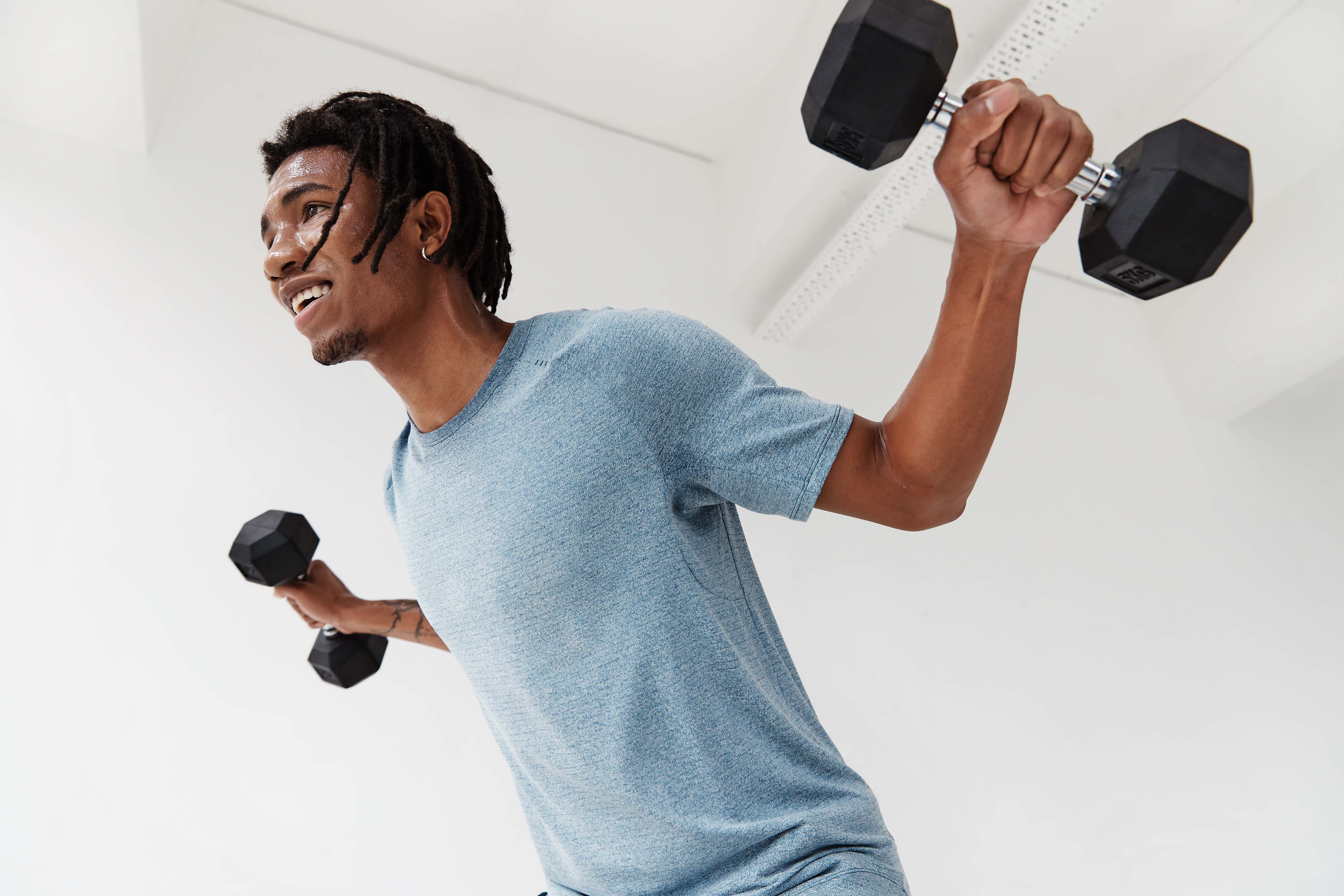 休閒與運動都能滿足！lululemon 全新的專業訓練正式登場，帶來無懈可擊的舒適感！