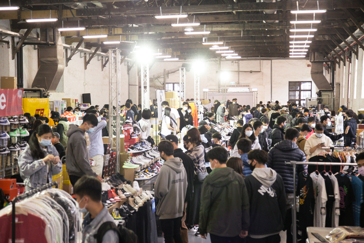 潮人們都穿哪雙神鞋來挖寶？【COOL 2021 球鞋市集】精彩回顧，快來分享你的戰利品吧！