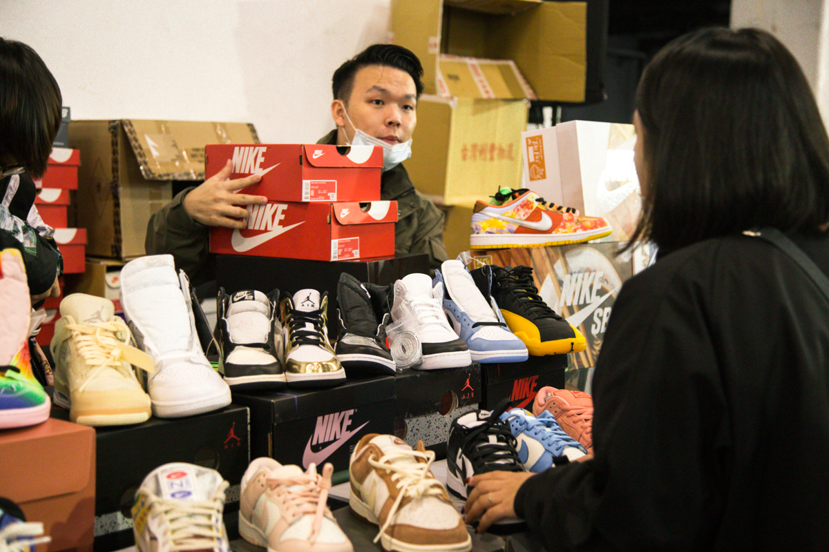 潮人們都穿哪雙神鞋來挖寶？【COOL 2021 球鞋市集】精彩回顧，快來分享你的戰利品吧！
