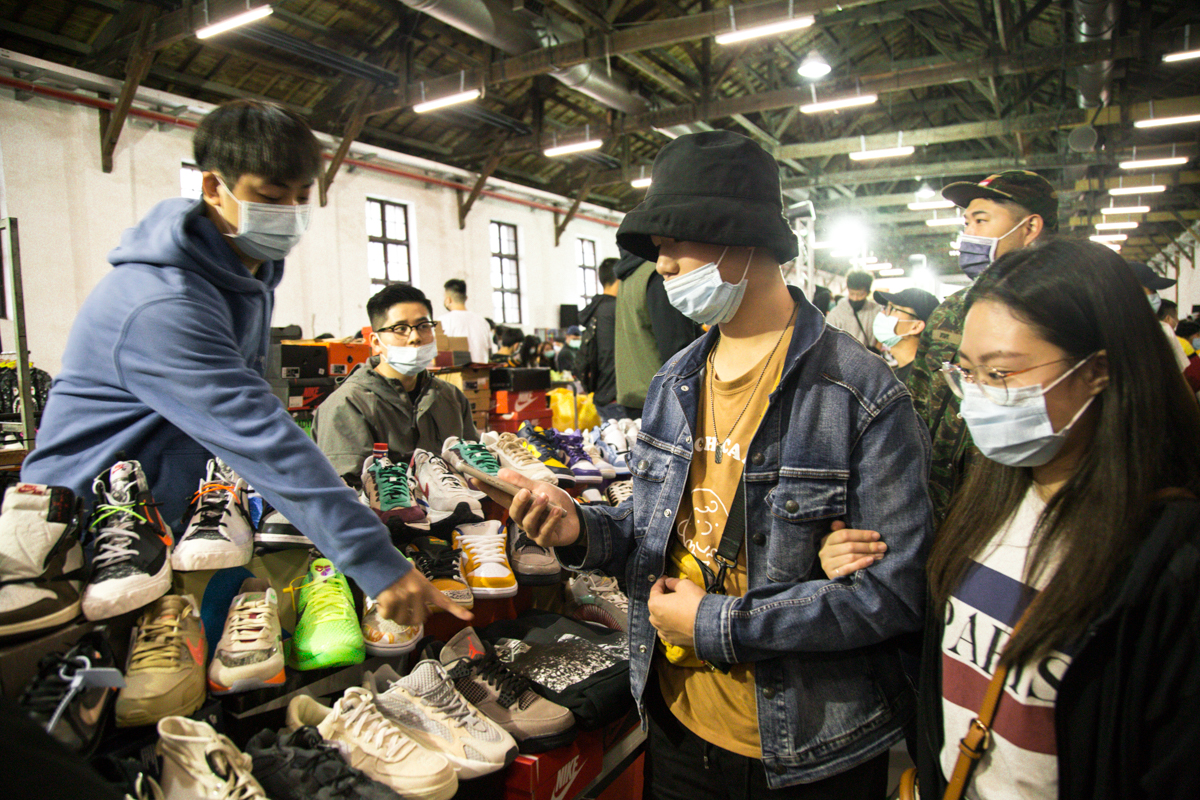 潮人們都穿哪雙神鞋來挖寶？【COOL 2021 球鞋市集】精彩回顧，快來分享你的戰利品吧！