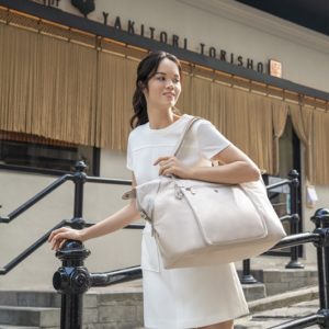 女力美學即刻閃耀！ Kipling 初春新包款全新上市，竟然還可收納瑜珈墊！