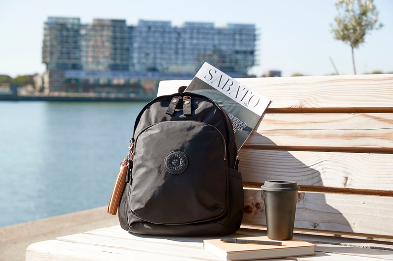 Kipling 初春新包款全新上市 袋起運動風尚 女力美學即刻閃耀