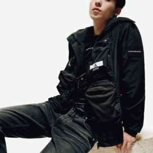 張藝興、火辣泫雅、許光漢眾星齊聚！ CALVIN KLEIN JEANS 和 CALVIN KLEIN UNDERWEAR 2021 春季亞洲形象廣告正式發佈