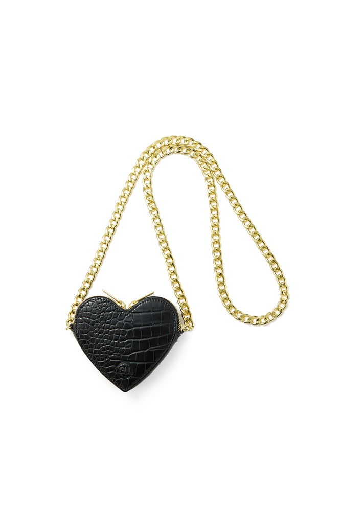 台灣販售預告｜百元買到高橋盾單品！ UNDERCOVER x GU 破天荒聯乘系列登場，經典蘋果和 Logo 輕鬆入手！#文末贈Tee