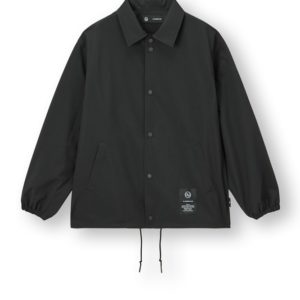 台灣販售預告｜百元買到高橋盾單品！ UNDERCOVER x GU 破天荒聯乘系列登場，經典蘋果和 Logo 輕鬆入手！#文末贈Tee