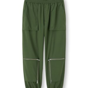 台灣販售預告｜百元買到高橋盾單品！ UNDERCOVER x GU 破天荒聯乘系列登場，經典蘋果和 Logo 輕鬆入手！#文末贈Tee